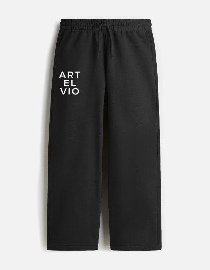 ARTELVIO black sweatpants with logo on the front right pocket